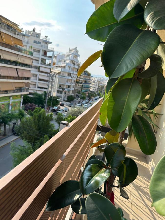 Cozy Apartment With Parking Near The City Center Atena Exterior foto
